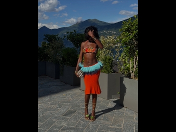  alt="Leomie Anderson"