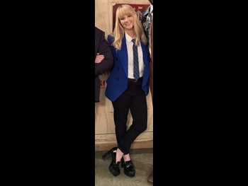  alt="Melissa Rauch"