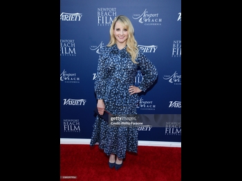  alt="Melissa Rauch"