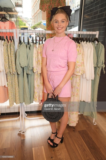 Nell Hudson