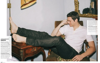 Jonathan Groff