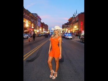  alt="Sara Cardona"