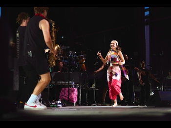  alt="Lauren Daigle"