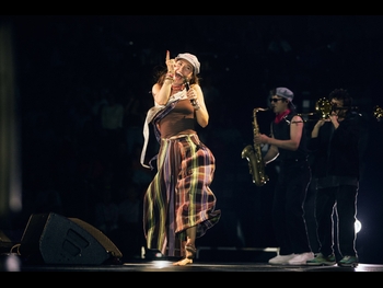  alt="Lauren Daigle"
