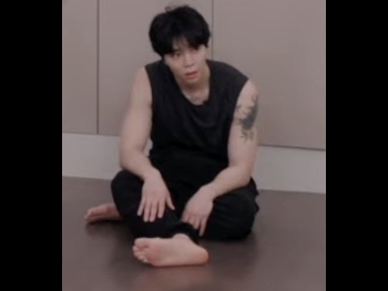  alt="Johnny Suh"