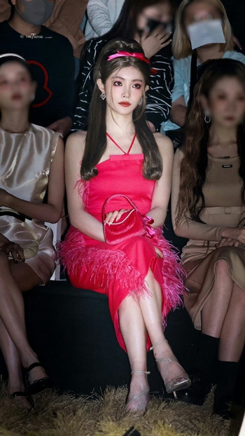 Jiaqi Xu