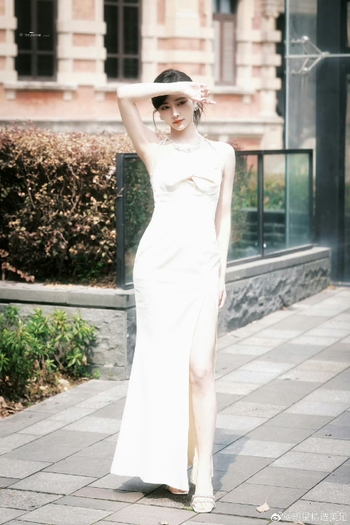 Jiaqi Xu