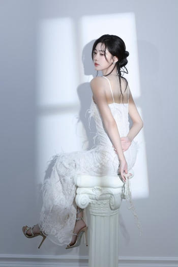 Jiaqi Xu