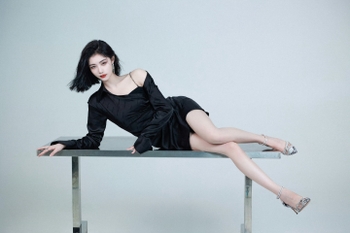 Jiaqi Xu