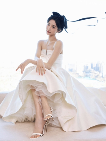 Jiaqi Xu