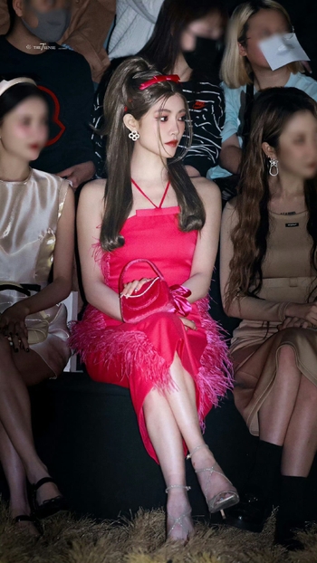 Jiaqi Xu