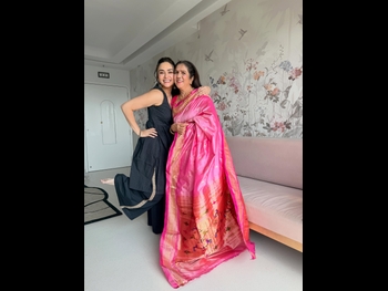  alt="Amruta Khanvilkar"