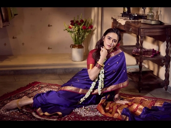  alt="Amruta Khanvilkar"