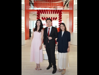  alt="Sisley Choi"