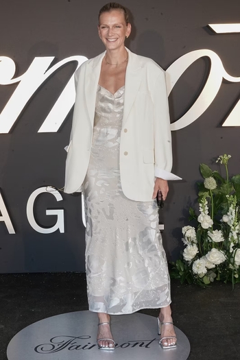 Zuzana Straska