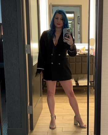 Leva Bates