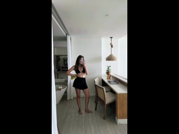  alt="Miriam Giovanelli"