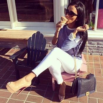 Lilly Ghalichi