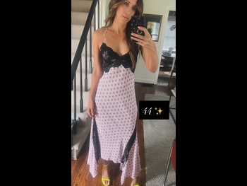  alt="Kelly Henderson"