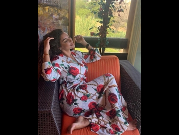  alt="Yasmine Sabri"