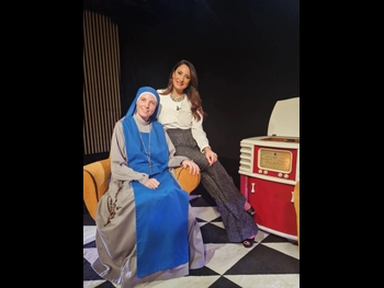  alt="Mary De Gennaro"