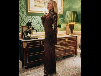  alt="Clara Paget"
