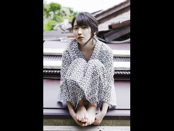  alt="Riho Yoshioka"