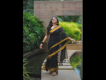 alt="Sruthy Suresh"
