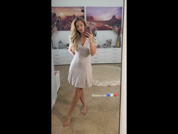  alt="Lauren R. Wood"