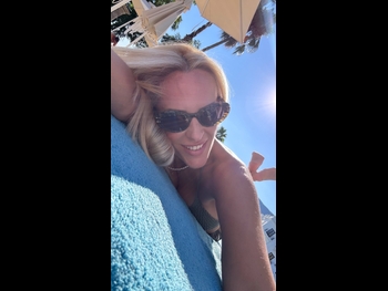  alt="Elena Asimakopoulou"