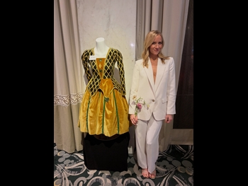  alt="Jessy Schram"