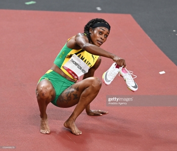 Elaine Thompson