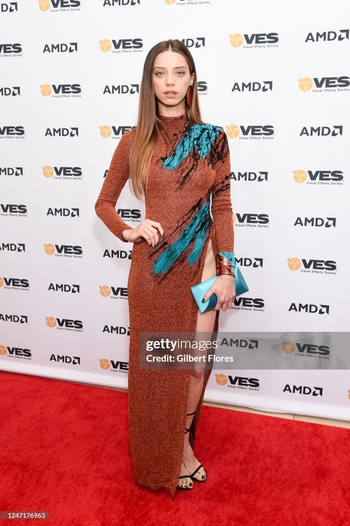 Angela Sarafyan