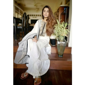 Sanam Saeed