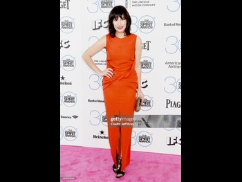  alt="Desiree Akhavan"
