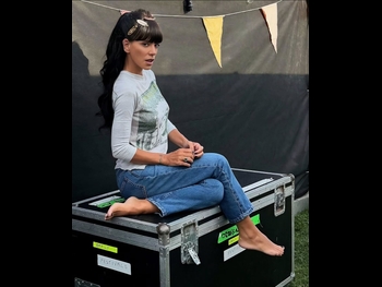  alt="Lily Allen (i)"