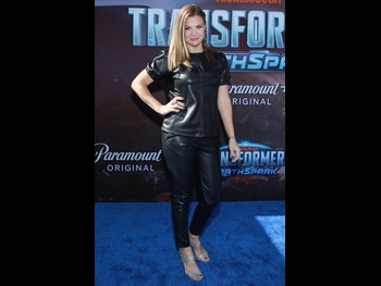  alt="Stephanie Lemelin"