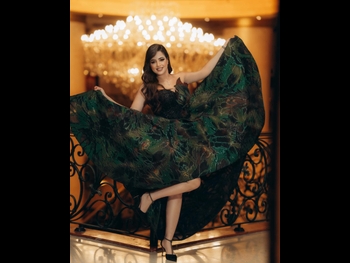  alt="Mona Farouq"