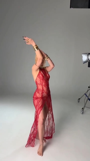 Alexandra Stan