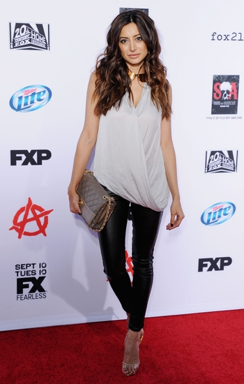 Noureen DeWulf