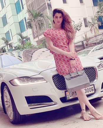 Kainaat Arora