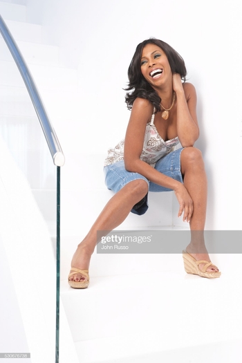 Khandi Alexander