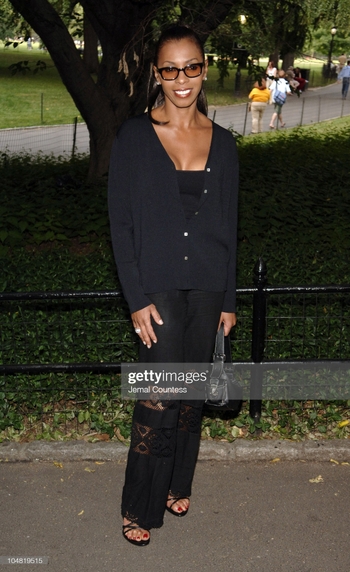 Khandi Alexander