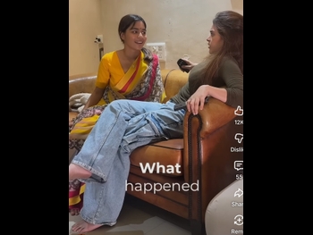  alt="Simran Dhanwani"
