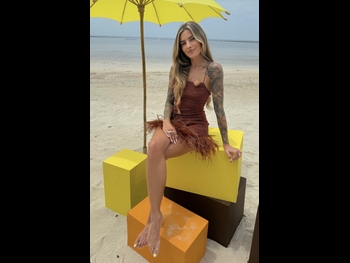  alt="Sophia Thomalla"
