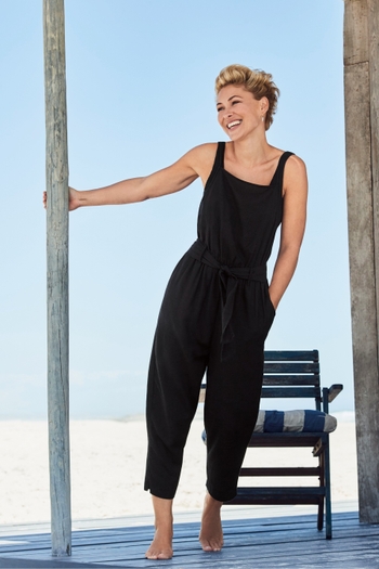 Emma Willis (V)