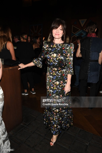 Essie Davis