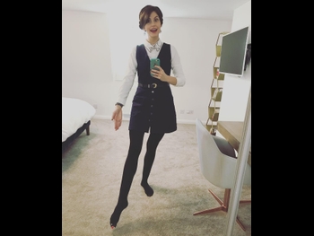  alt="Ellie Taylor"