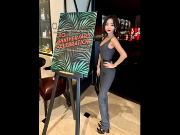  alt="Yeonmi Park"