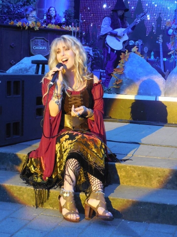 Candice Night